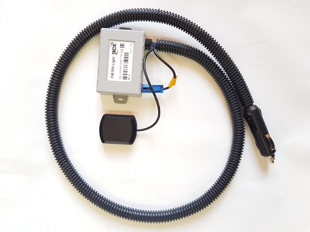 GPS-трекер BCE FM-500 LIGHT з підключенням в прикурювач